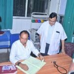सदर अस्पताल में अव्यवस्था देख भड़के स्वास्थ्य मंत्री, लापरवाह डॉक्टरों पर कार्रवाई के संकेत