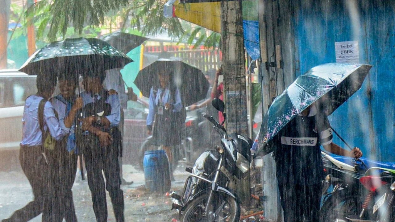 गुमला-लोहरदगा-रांची में गरज-चमक के साथ बारिश की संभावना, मौसम विभाग ने जारी किया येलो अलर्ट