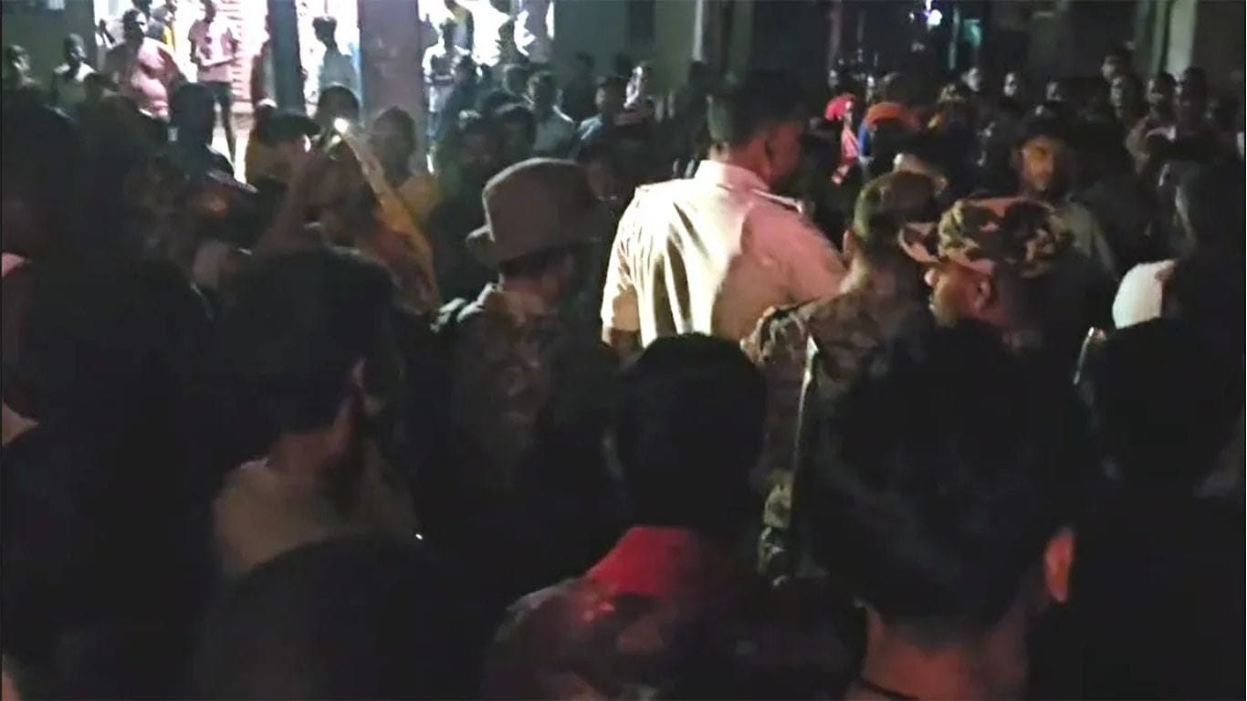 भगवानपुर में पुलिस पर पथराव और गोलीबारी, चार आरोपी गिरफ्तार