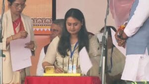 श्रेयसी सिंह : बुलेट से बूथ तक की कहानी