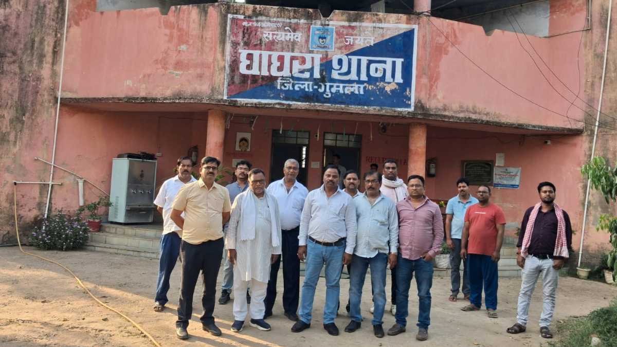 गुमला लूट कांड से खौफ में प्रदेश के व्यापारी: क्या अब सुरक्षित नहीं हैं स्वर्णकार? रांची से पहुंची टीम ने दिया अल्टीमेटम