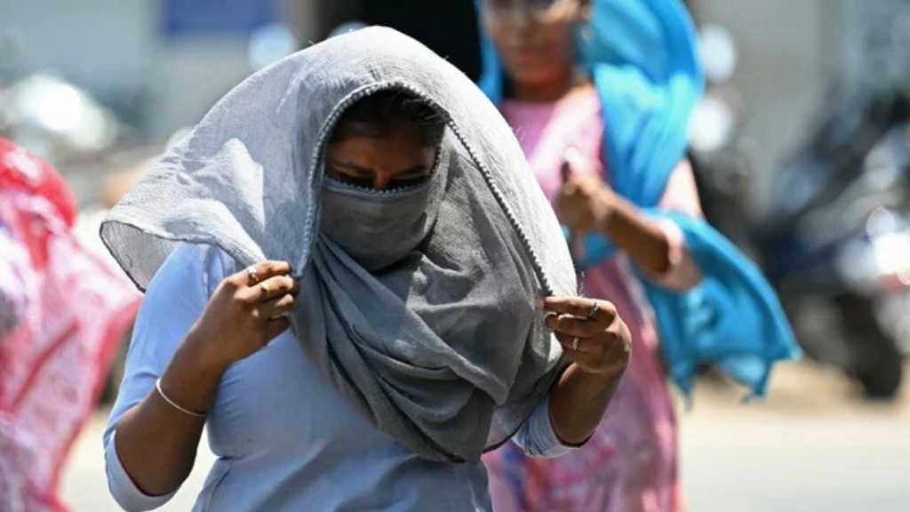झारखंड मौसम अपडेट: डालटनगंज में पारा 43 पार, जानें आपके शहर का हाल
