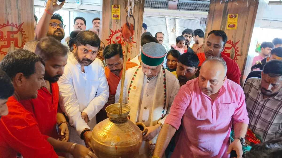 पहाड़ी मंदिर में नई समिति ने संभाला कार्यभार: ₹6.74 करोड़ के टेंडर और लोहा-प्लास्टिक घोटाले की जाँच की मांग