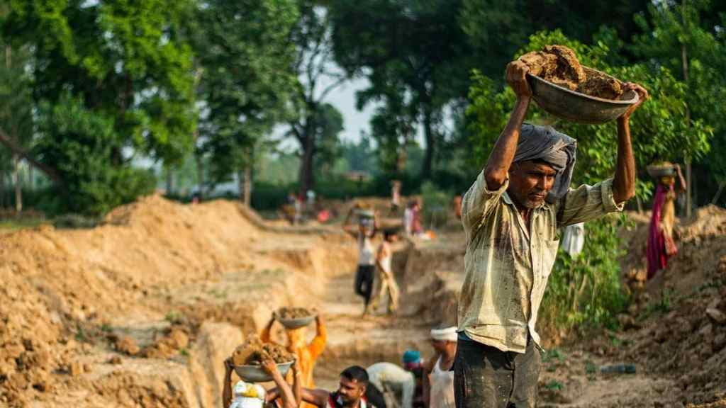 Untitled design (4) Vb-g-ram-g-yojana-jharkhand-workers