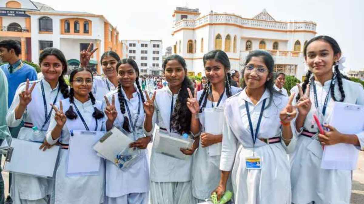 झारखंड बोर्ड 12वीं रिजल्ट 2026 जारी, छात्राओं ने फिर मारी बाज़ी