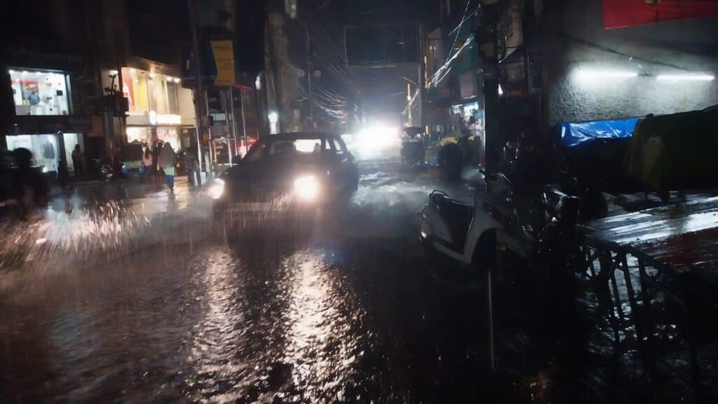 बारिश के आंकड़ों में भारी विसंगति: कहीं सूखा, तो कहीं 'अतिवृष्टि'
