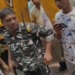 देवघर में अतिक्रमण हटाने के दौरान ट्रैफिक जवान ने लहराई पिस्टल, वीडियो वायरल