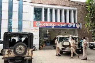 रांची में हॉस्टल की चौथी मंजिल से गिरी छात्रा, हत्या या हादसा? पुलिस हैरान