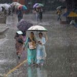 झारखंड में अगले 3 घंटे भारी: रांची समेत 11 जिलों में ऑरेंज अलर्ट, 50km की रफ्तार से आंधी और वज्रपात की चेतावनी!
