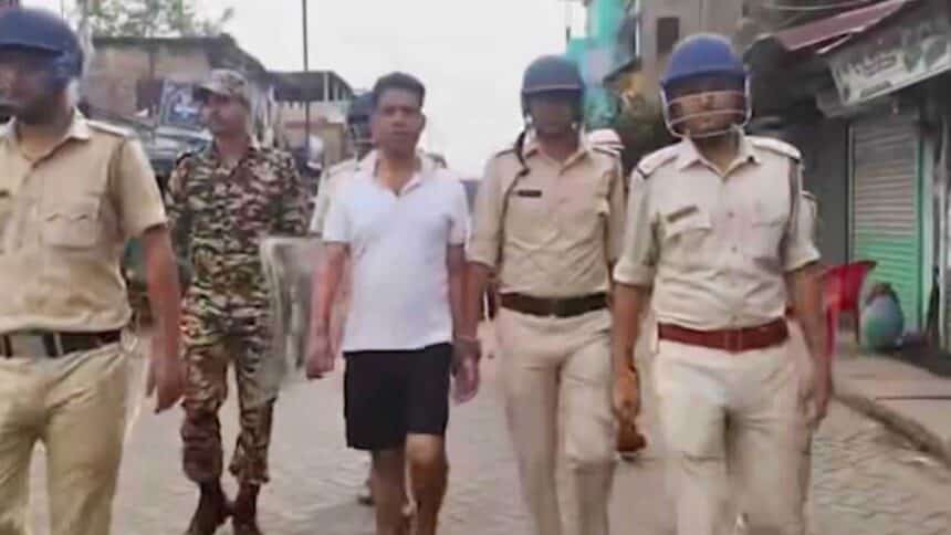 जहांगीर खान गिरफ्तार, फाल्टा की सड़कों पर हाफ पैंट में घुमाया 7 टीएमसी नेता जहांगीर खान
