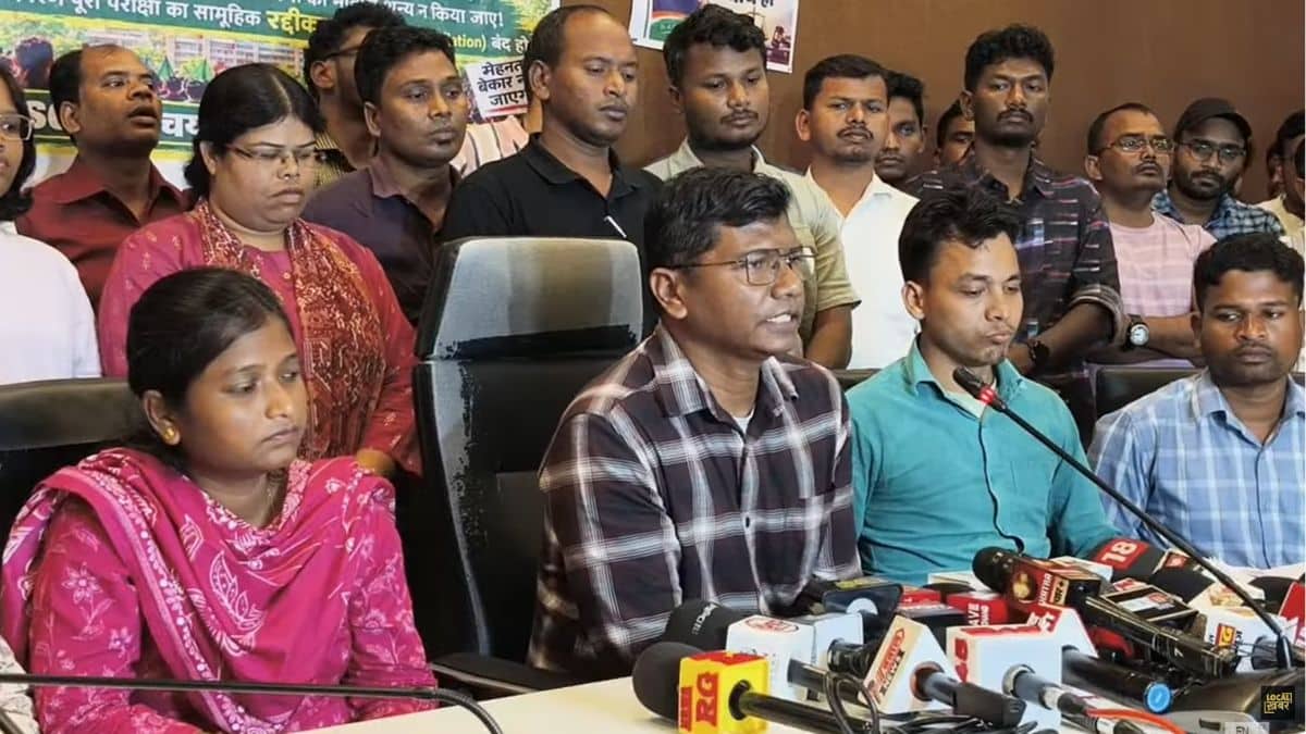 JSSC CGL: '35 लाख होते तो नौकरी क्यों करते?', फूट-फूटकर रोए सफल आदिवासी अभ्यर्थी