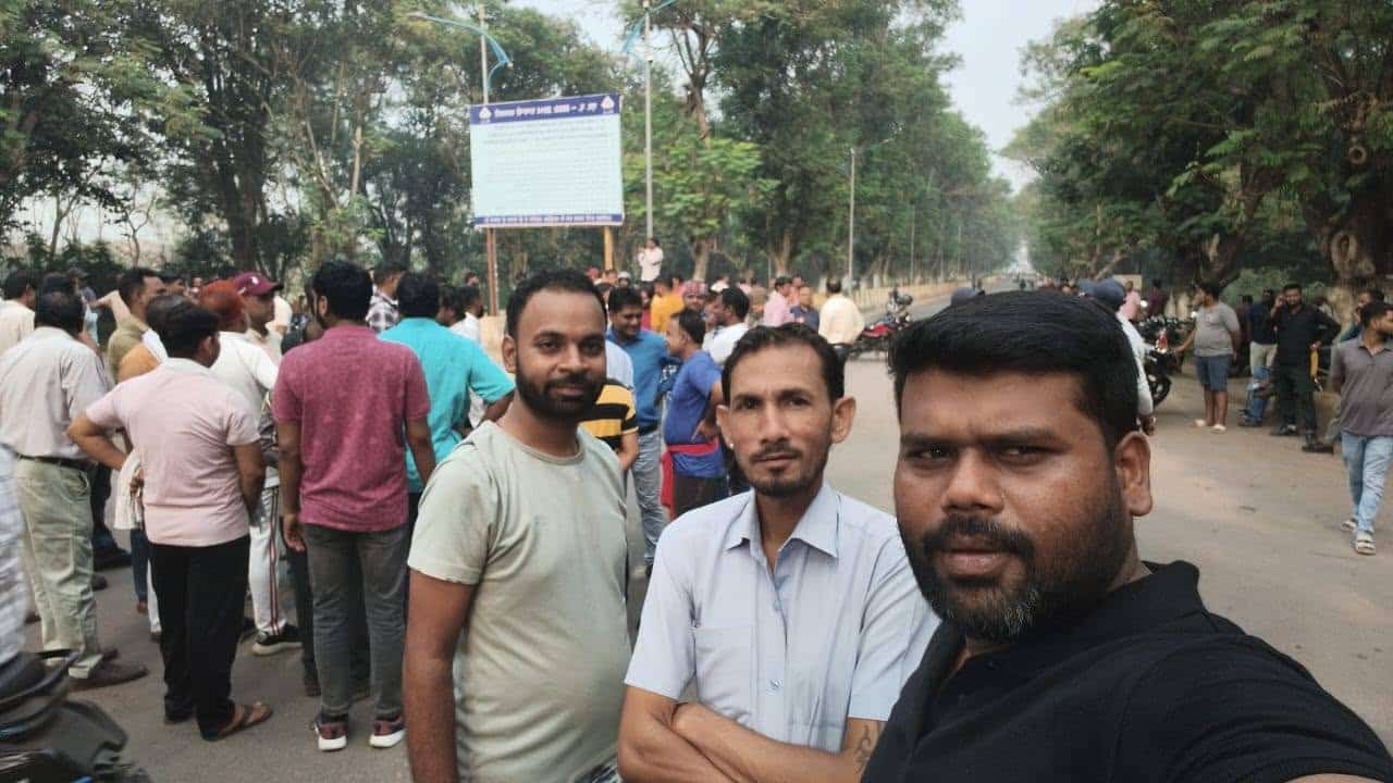 गेटों पर जाम से कर्मचारियों और वाहनों की आवाजाही प्रभावित