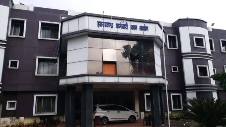 JSSC सहायक कारापाल परीक्षा-2025: हजारीबाग में 29 से 31 अक्टूबर की शारीरिक दक्षता परीक्षा टली, अब 10 से 12 नवंबर को होगा आयोजन
